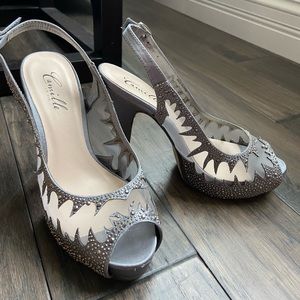 Brand New Silver Camille La Vie Heels